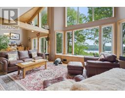 1497 Fox Point Road, Lake Of Bays, ON P0A1H0 Photo 16