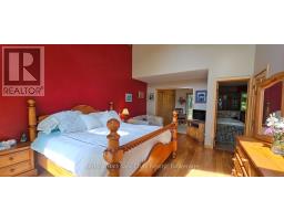 1497 Fox Point Road, Lake Of Bays, ON P0A1H0 Photo 21
