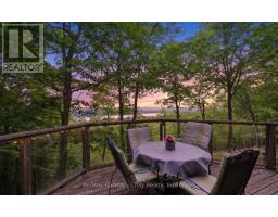 Primary Bedroom - 1497 Fox Point Road, Lake Of Bays, ON P0A1H0 Photo 10