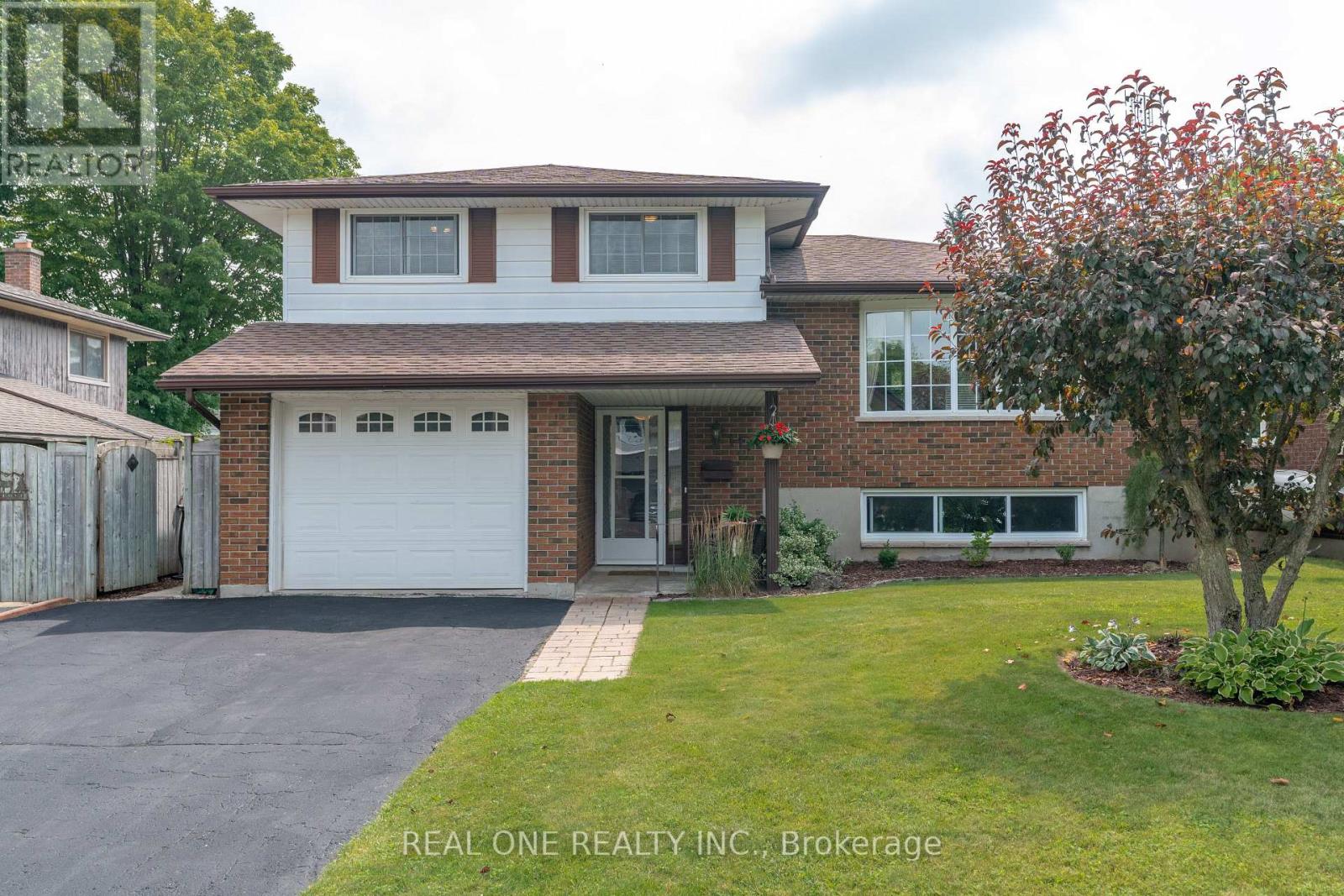 111 GLENBURNIE DRIVE - 2