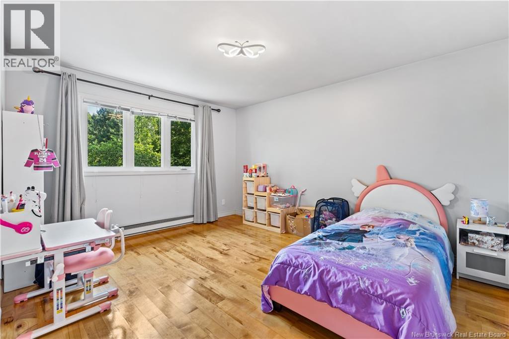 429 Beauport Street - Image 16