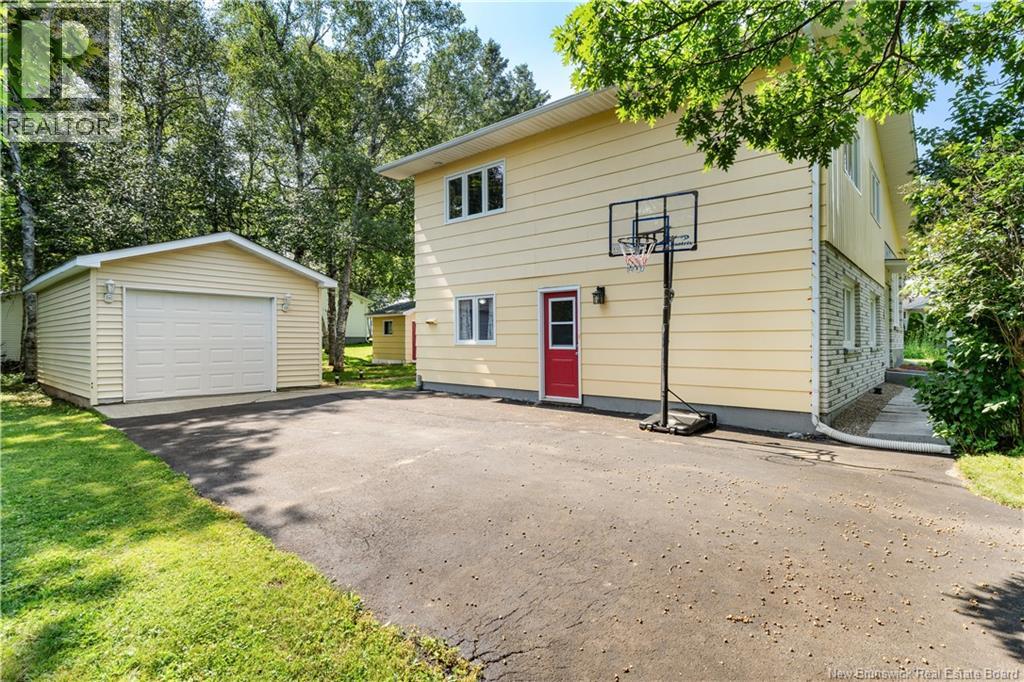 429 Beauport Street - Image 22