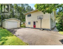 429 Beauport Street, Shediac, NB E4P1G4 Photo 22