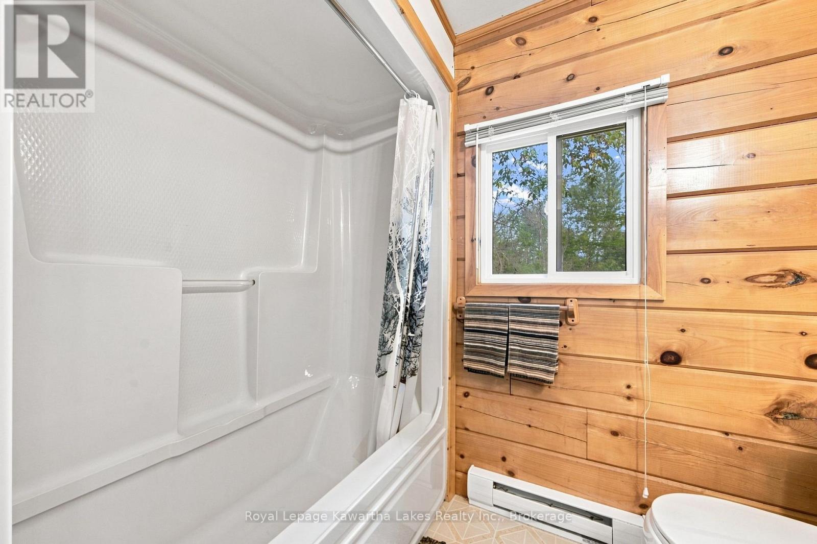 9 CROOKED COURT - Image 14