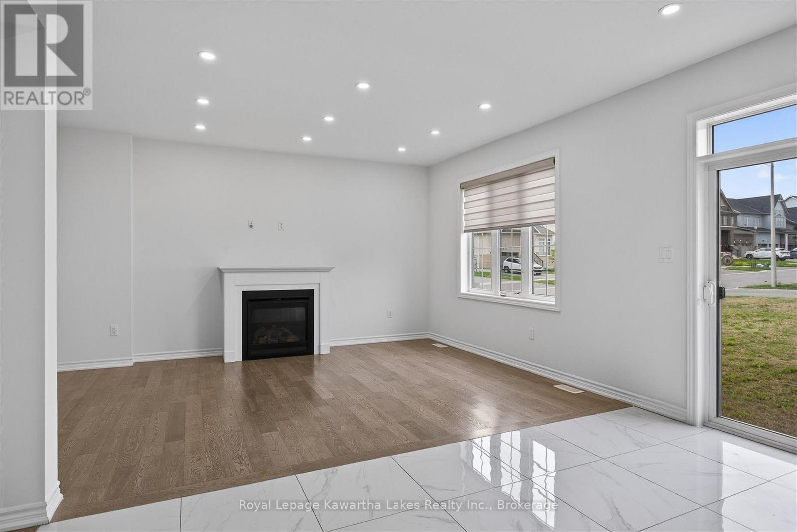 19 HENNESSEY CRESCENT - Image 15