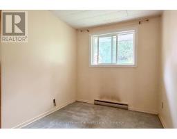 12a Valley Drive, Bracebridge, ON P1L1B8 Photo 14