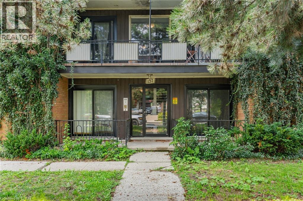157 AHRENS Street W Unit# 4 — photo 3