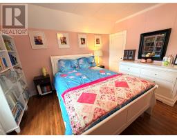 31 Carmelite Road thumbnail 31