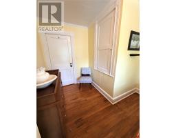 31 Carmelite Road thumbnail 37