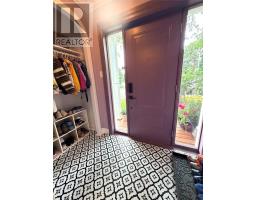 31 Carmelite Road thumbnail 4