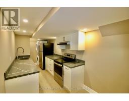 Lower - 126 Gamble Glen Crescent, Richmond Hill, ON L4S2T3 Photo 15