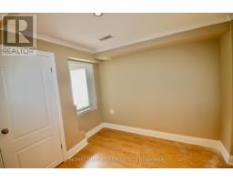 Lower - 126 Gamble Glen Crescent, Richmond Hill, ON L4S2T3 Photo 21