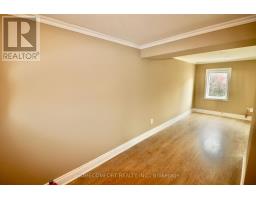 Lower - 126 Gamble Glen Crescent, Richmond Hill, ON L4S2T3 Photo 25