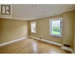 Lower - 126 Gamble Glen Crescent, Richmond Hill, ON L4S2T3 Photo 7
