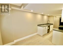 Lower - 126 Gamble Glen Crescent, Richmond Hill, ON L4S2T3 Photo 8