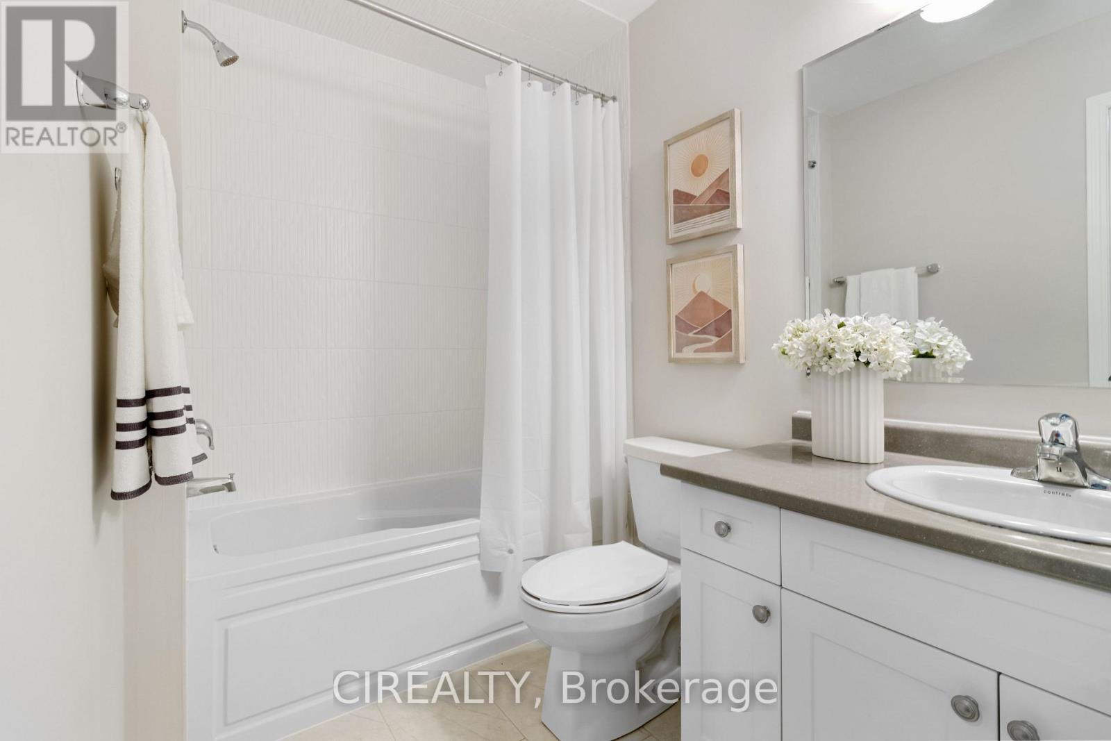 48 CASELY AVENUE - 30