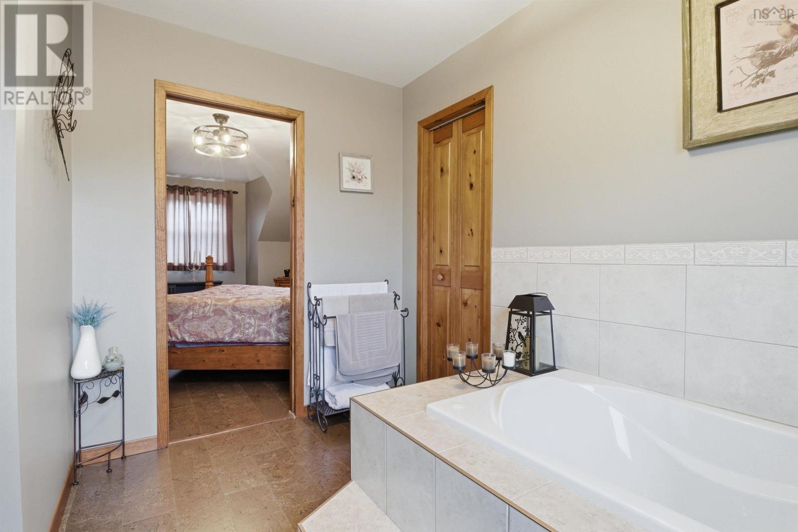 123 Trout Lake Road - 29