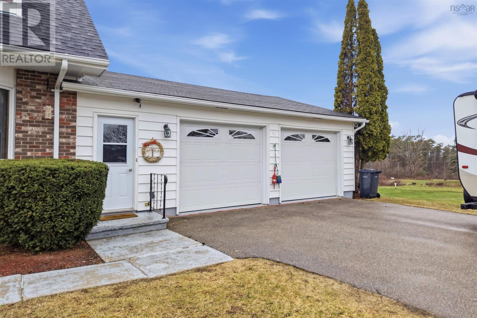 123 Trout Lake Road - 5