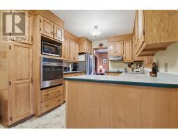 Mud room - 123 Trout Lake Road, Lawrencetown, NS B0S1M0 Photo 9