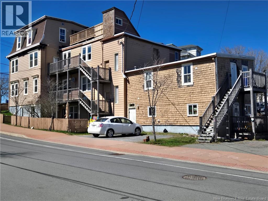 260 Douglas Avenue
