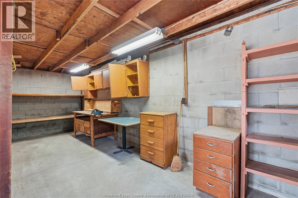 2631 ASKIN AVENUE - 29