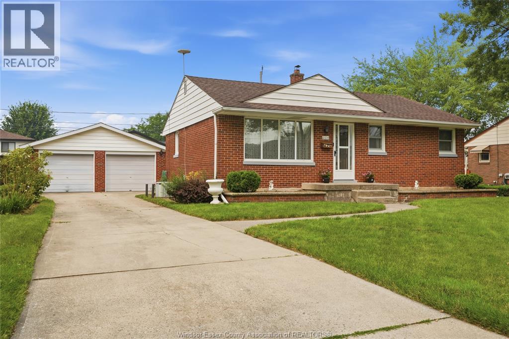 2631 ASKIN AVENUE - 4
