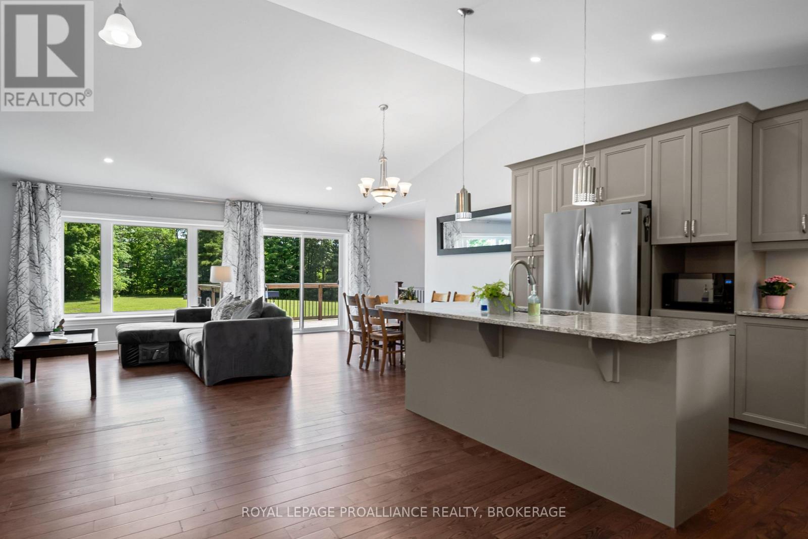 2800 DESERT LAKE ROAD - Image 4