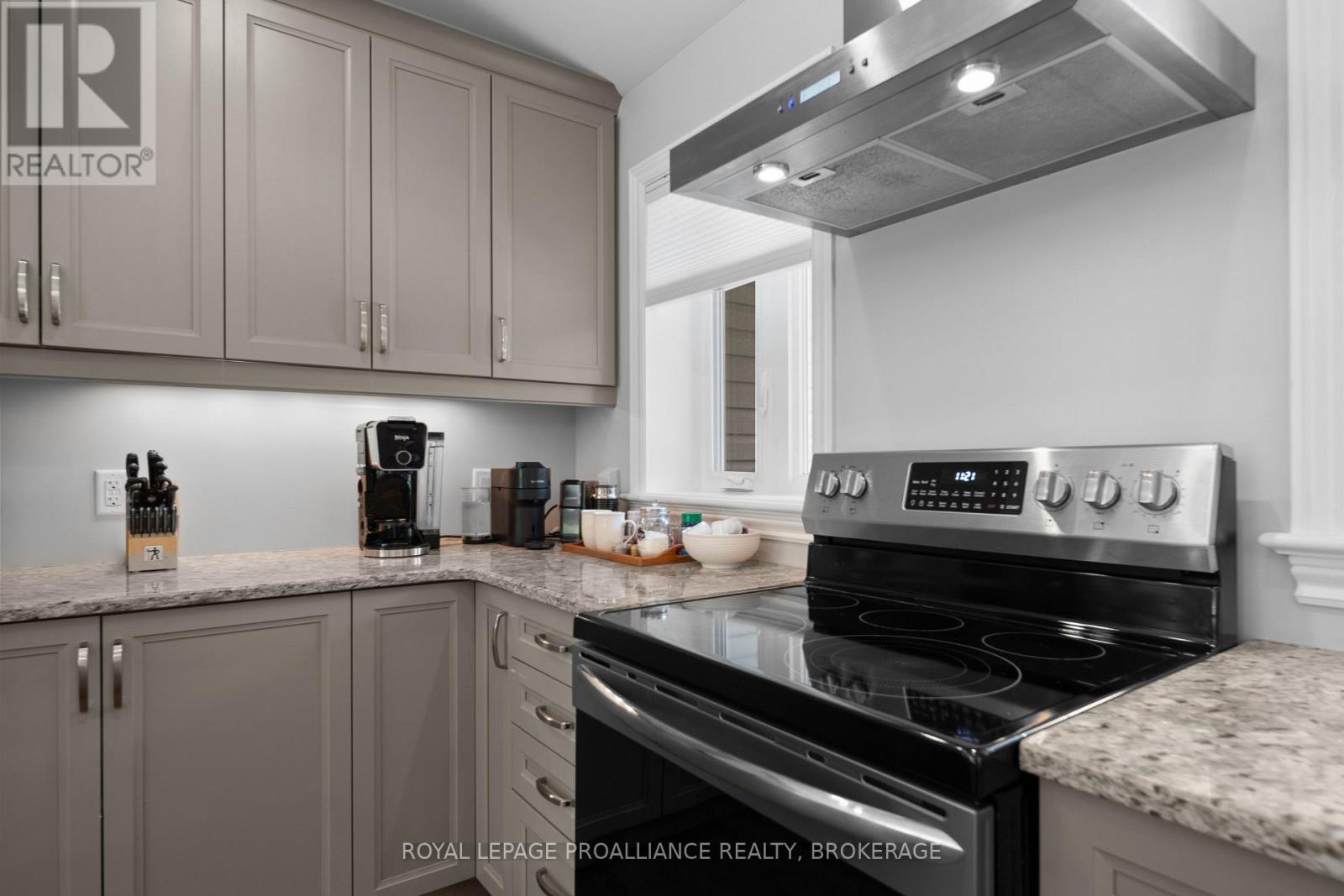 2800 DESERT LAKE ROAD - Image 8