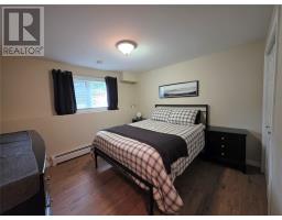 2 Rowsell Street thumbnail 19
