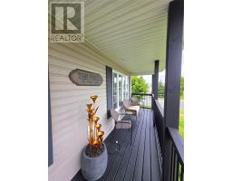 2 Rowsell Street thumbnail 24