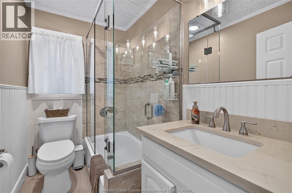 1170 STRATHMORE AVE - 17