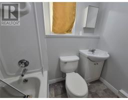 31 Smallwood Drive thumbnail 10