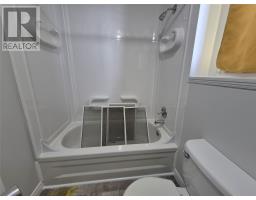 31 Smallwood Drive thumbnail 11