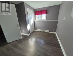 31 Smallwood Drive thumbnail 16