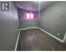 31 Smallwood Drive thumbnail 20