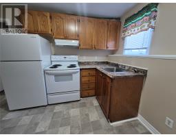 31 Smallwood Drive thumbnail 24