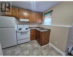 31 Smallwood Drive thumbnail 25