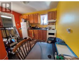 31 Smallwood Drive thumbnail 5