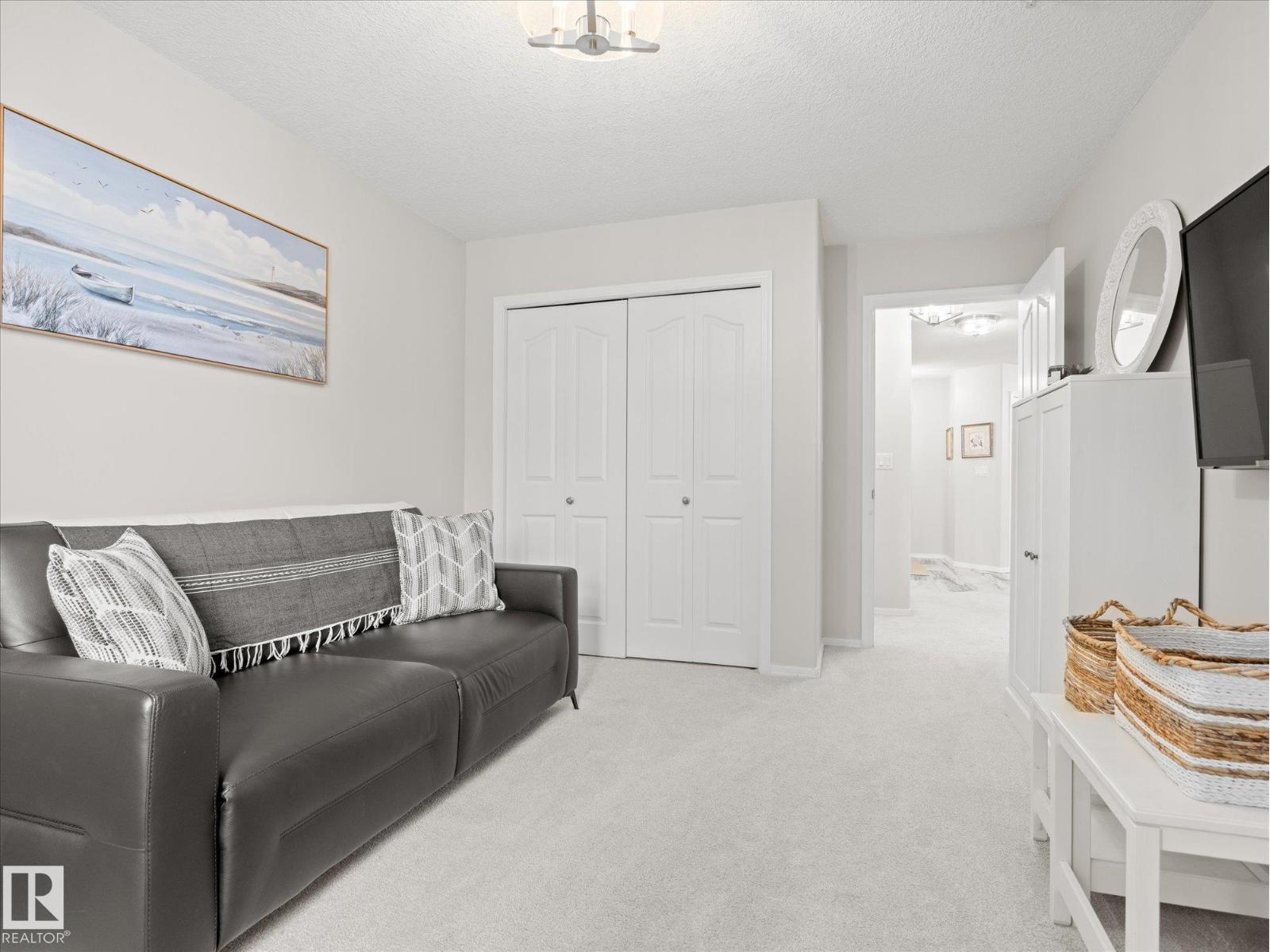 #223 9008 99 AV NW - 21