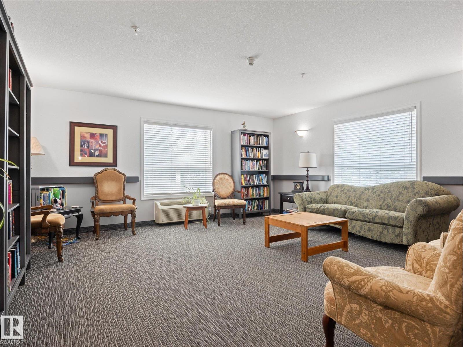 #223 9008 99 AV NW - 31