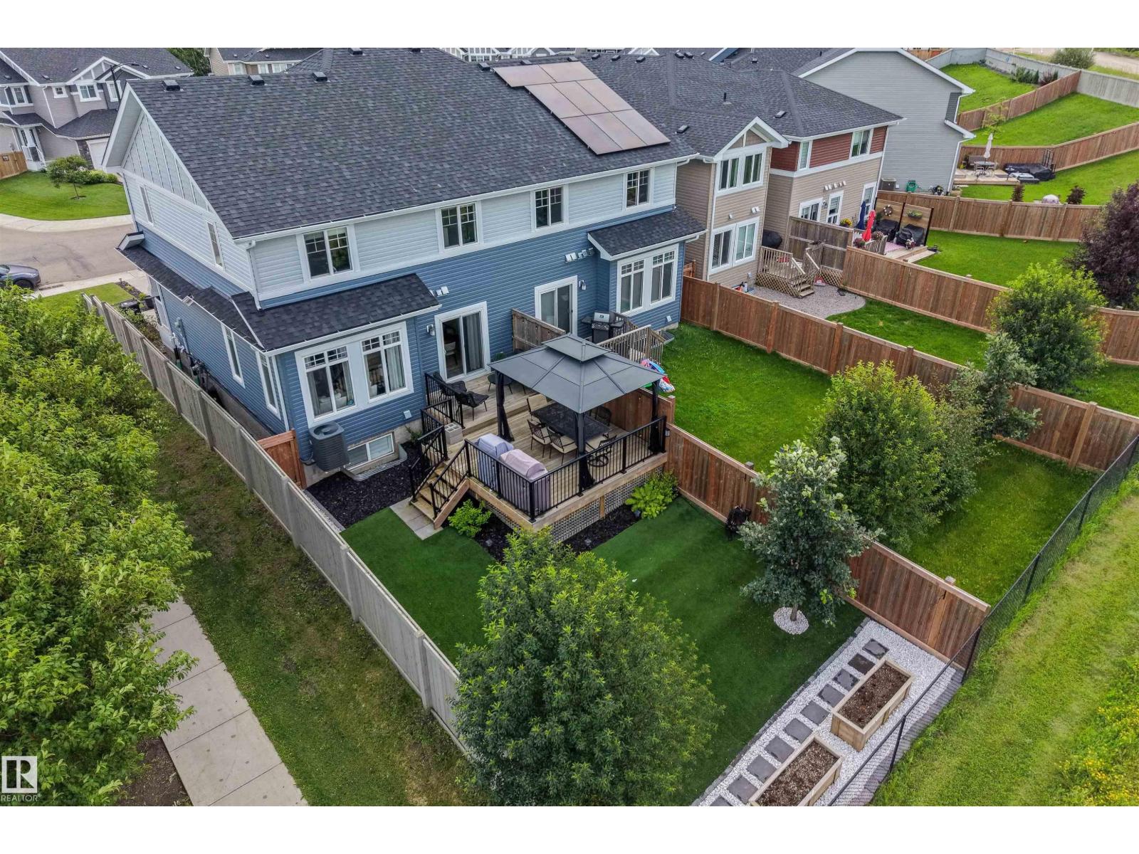 3837 ROBINS CR NW, Starling, Edmonton photo 2