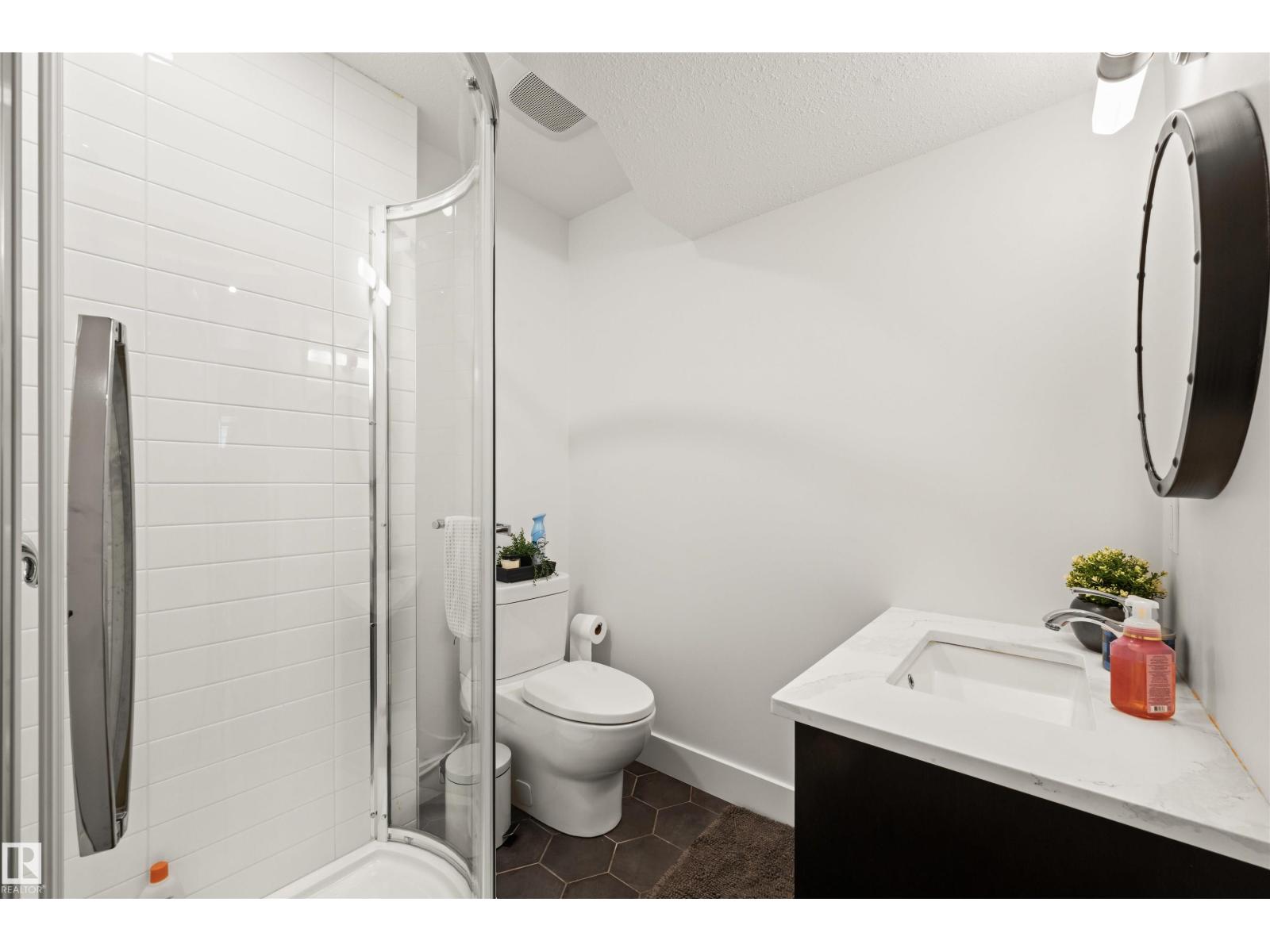 3837 ROBINS CR NW - Image 33