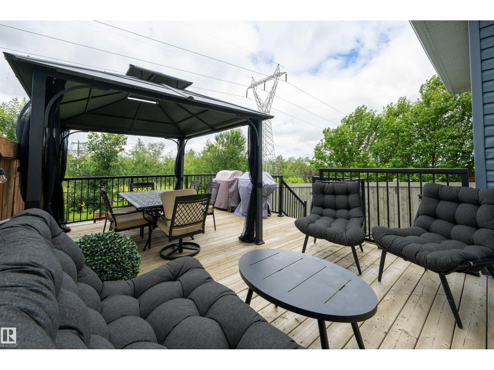 3837 ROBINS CR NW - 34