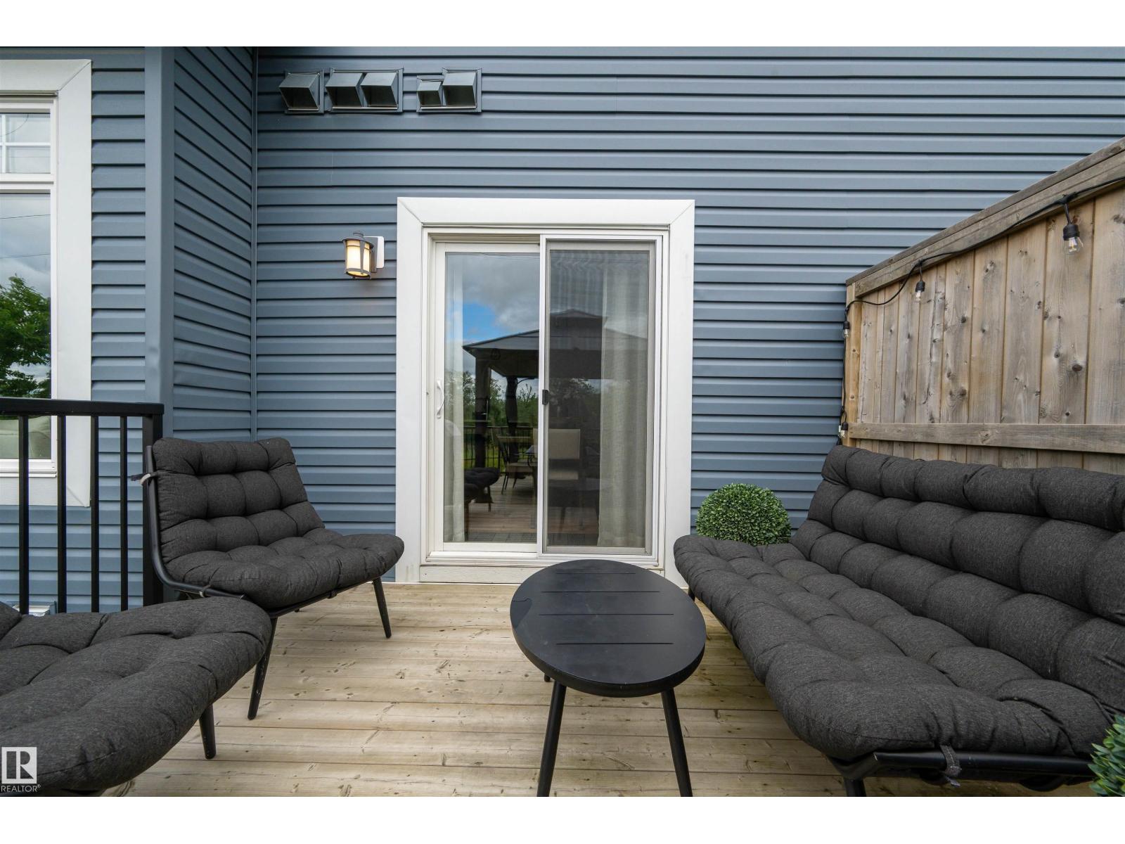 3837 ROBINS CR NW - 37