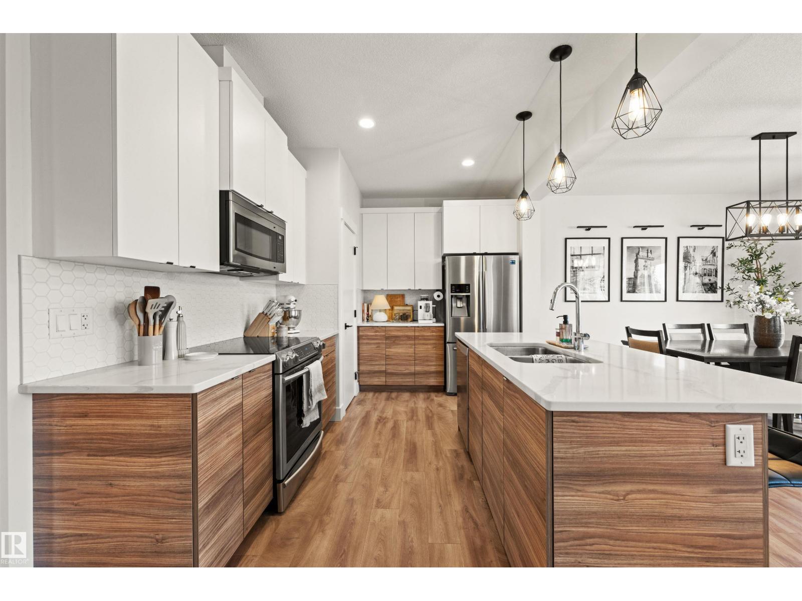 3837 ROBINS CR NW - 7
