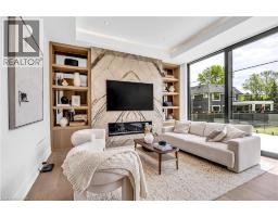 Living room - 152 Third Line, Halton, ON L6L3Z8 Photo 17