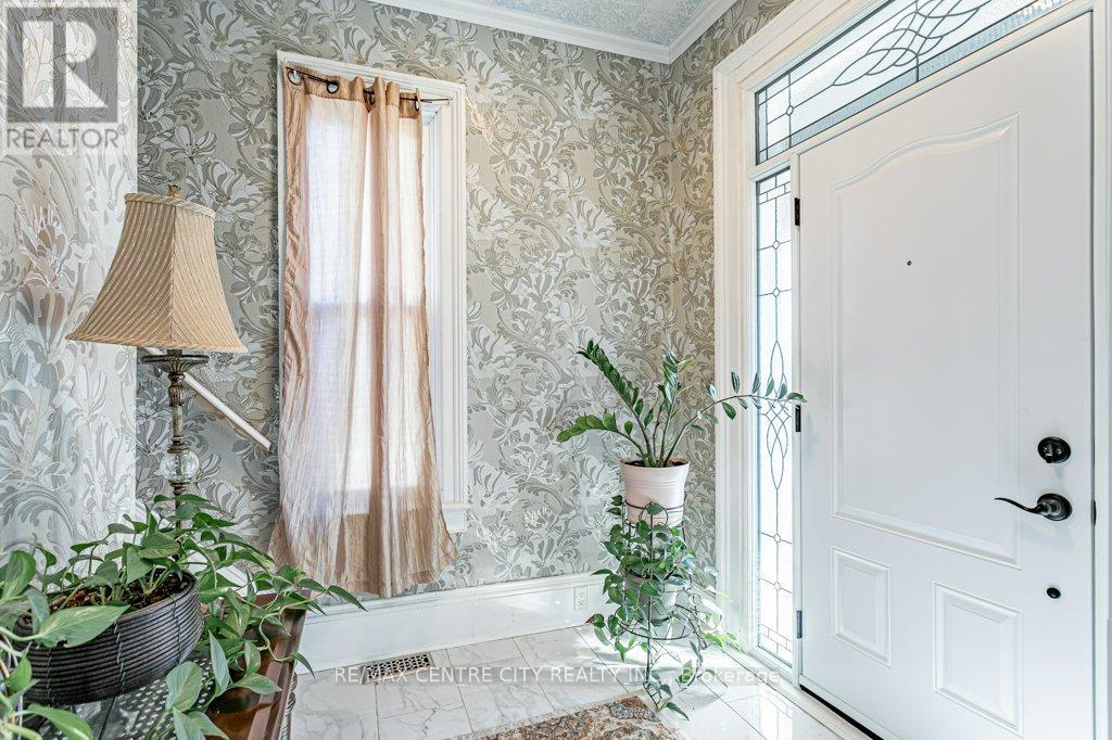 52 PRINCESS AVENUE - 5