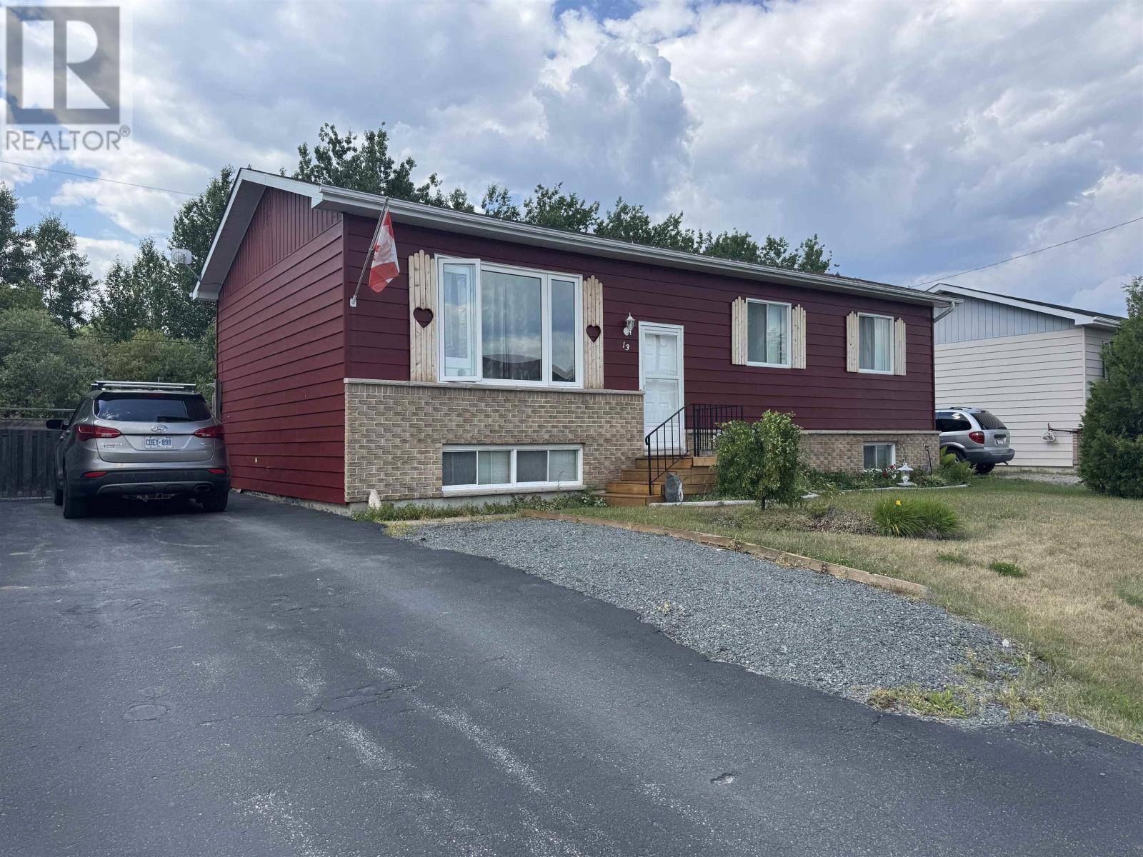 13 Moose DR, Manitouwadge — photo 2