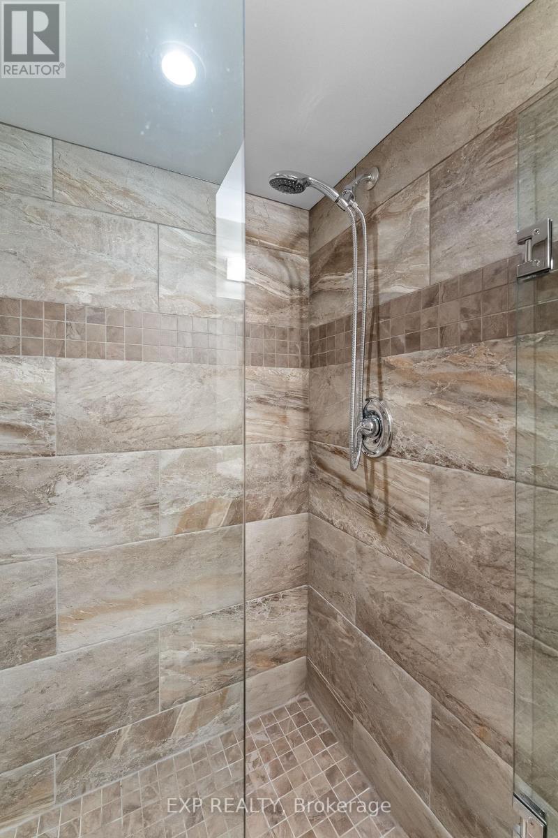 6 CREEKSIDE DRIVE - Image 37