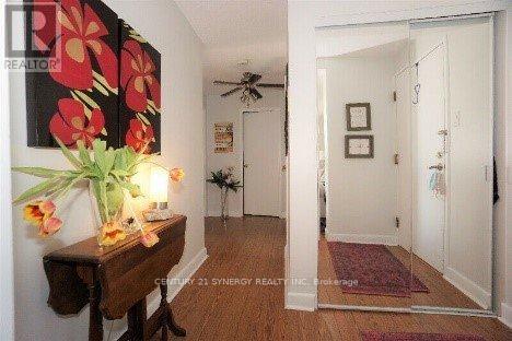 Unit entrance and foyer